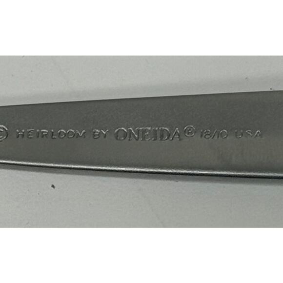 Oneida Stiletto Frost Place Spoon. KT114 - Picture 3 of 3